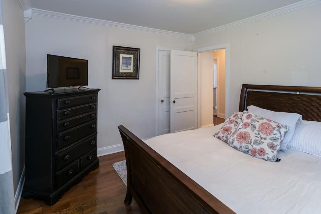 Peaceful Home In Downtown Huntsville With Nice Back Patio! Εξωτερικό φωτογραφία
